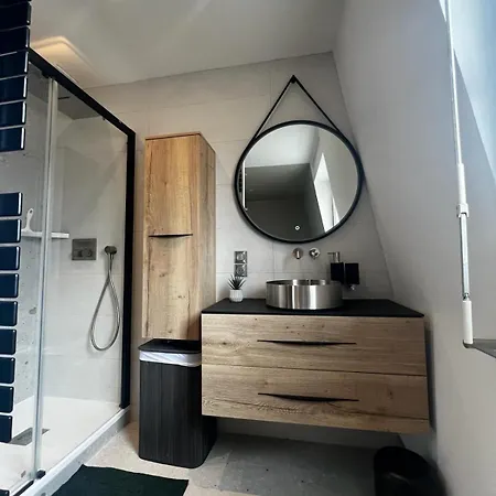 Appartement Confortable à Port Cergy